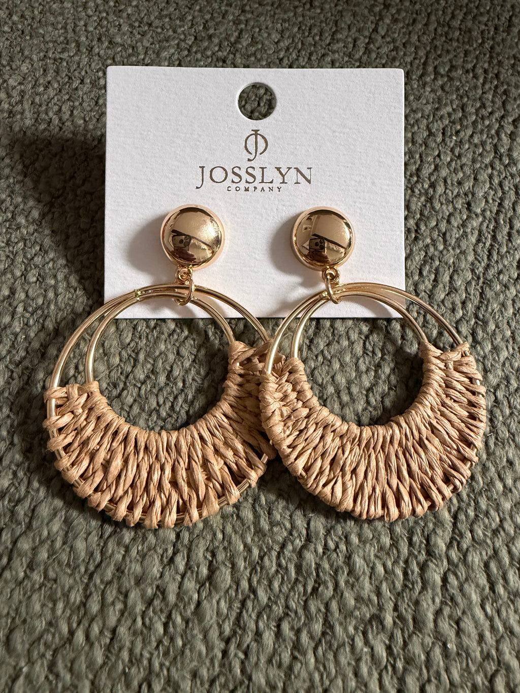 Wall to Wall by Josslyn BOHO RAFFIA HOOP DROP EARRINGS | BROWN