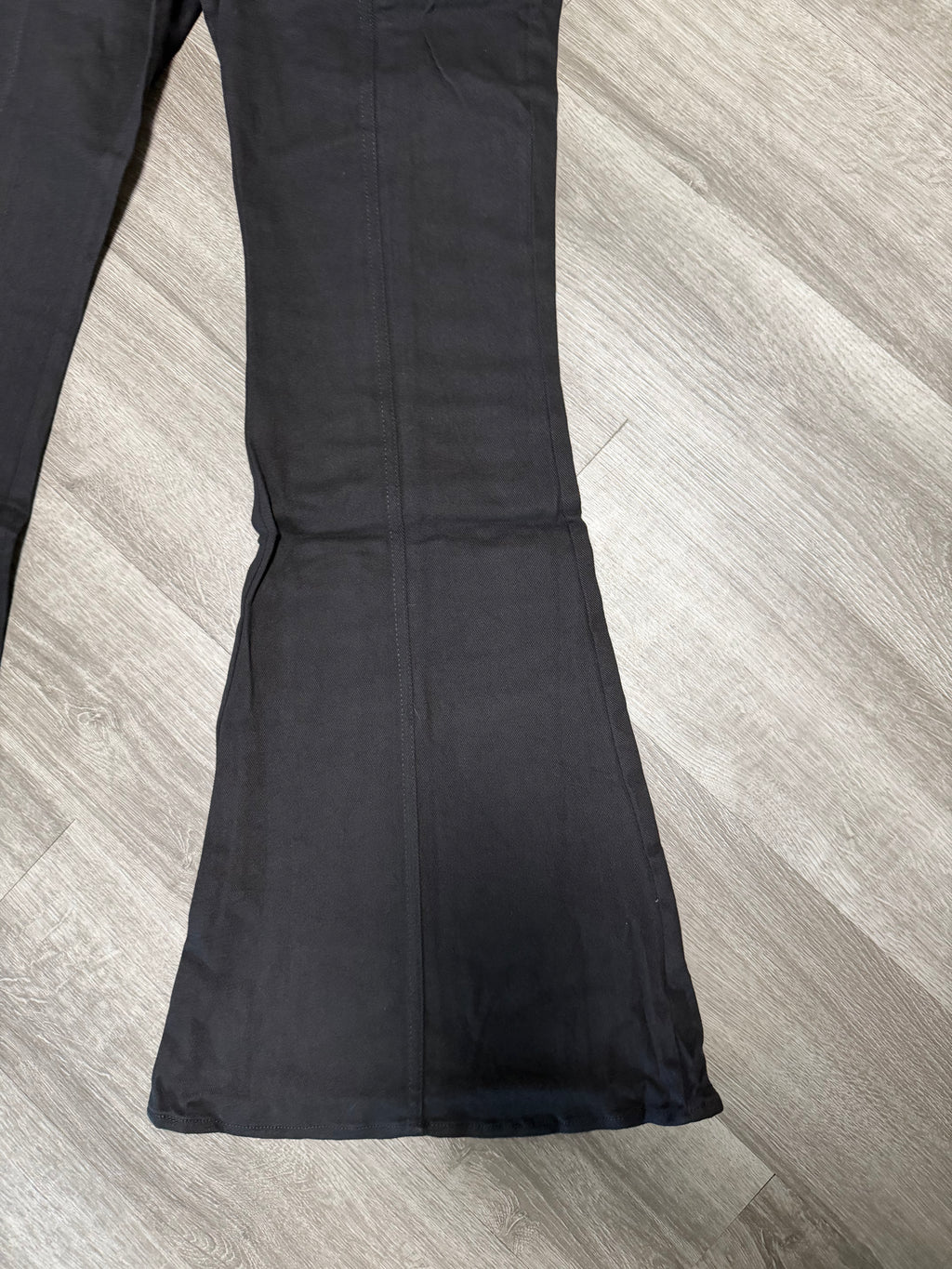 Entro Black Flare Jean