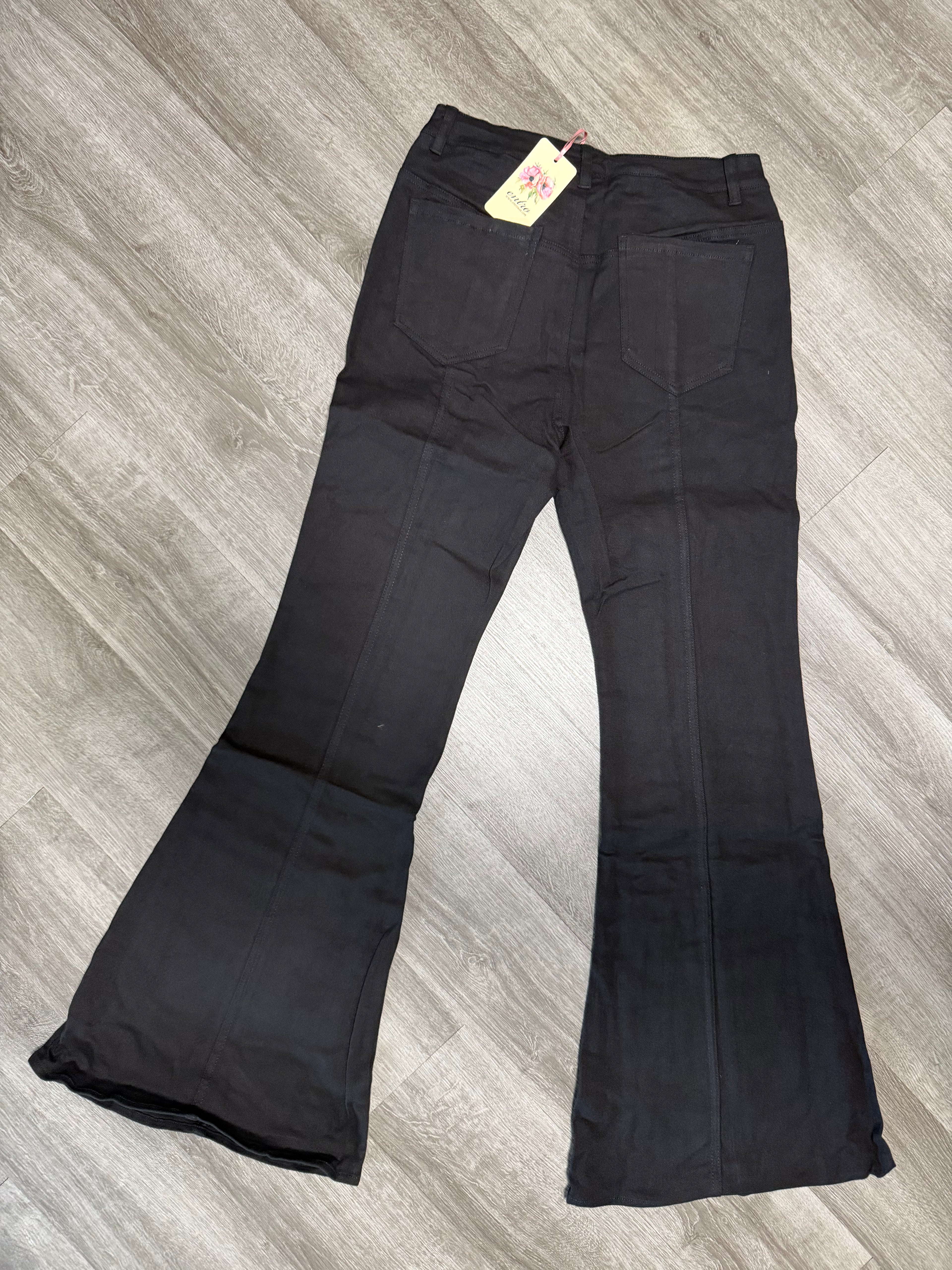Entro Black Flare Jean