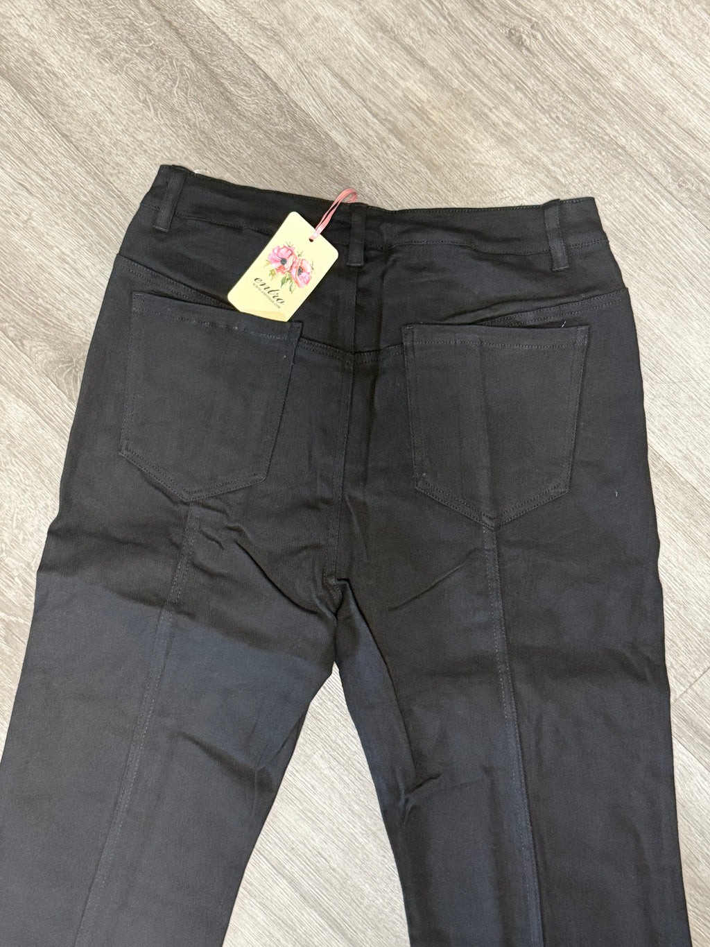 Entro Black Flare Jean